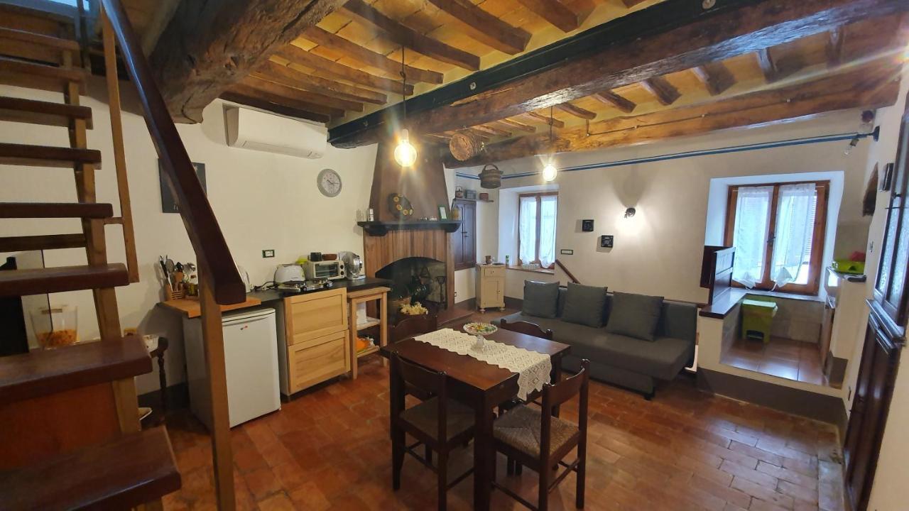 Civitella Del LagoLe Casette Di Civitella- La Casa Di Rolando E Gina公寓 外观 照片